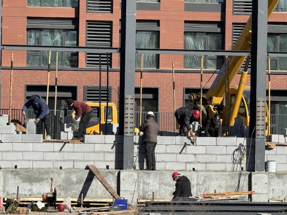 皇冠信用网开户_“花500万买坟景房皇冠信用网开户，眼皮子底下就是几百座，太糟心！”