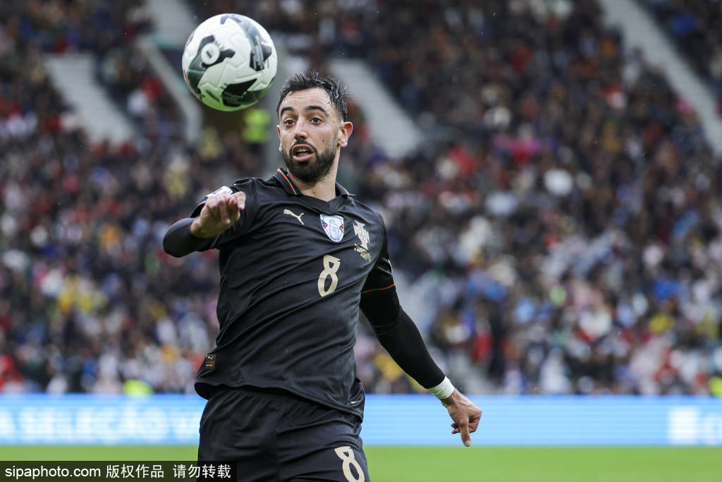 英格兰冠军联赛_直通世界杯英格兰冠军联赛！世预赛-C罗停赛B费戴帽 葡萄牙9-1亚美尼亚